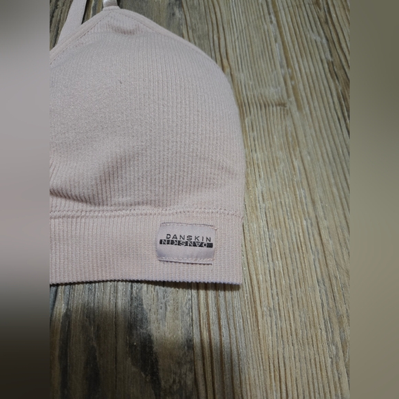 Danskin, Size L, Women's, Seamless Ribbed Bralette in Light Pink, Good Shape. - Picture 2 of 9